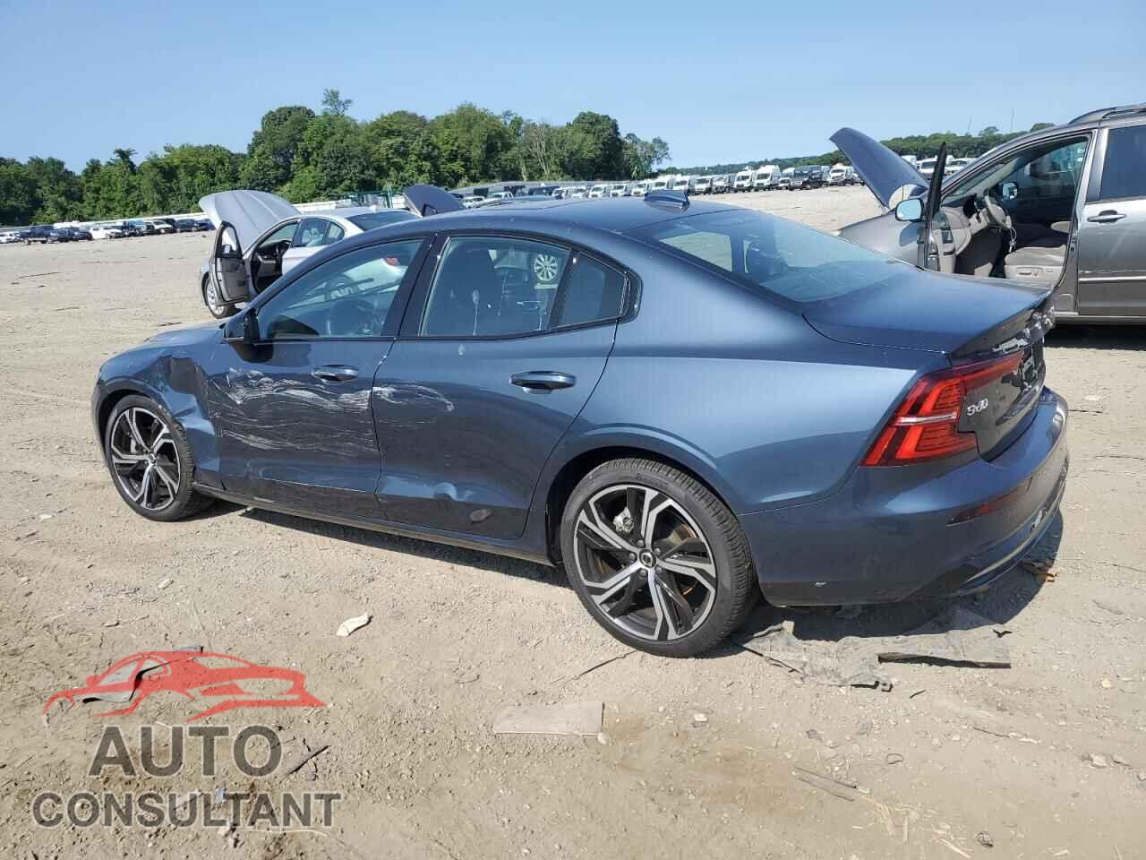 VOLVO S60 CORE 2023 - 7JRL12FV1PG234367