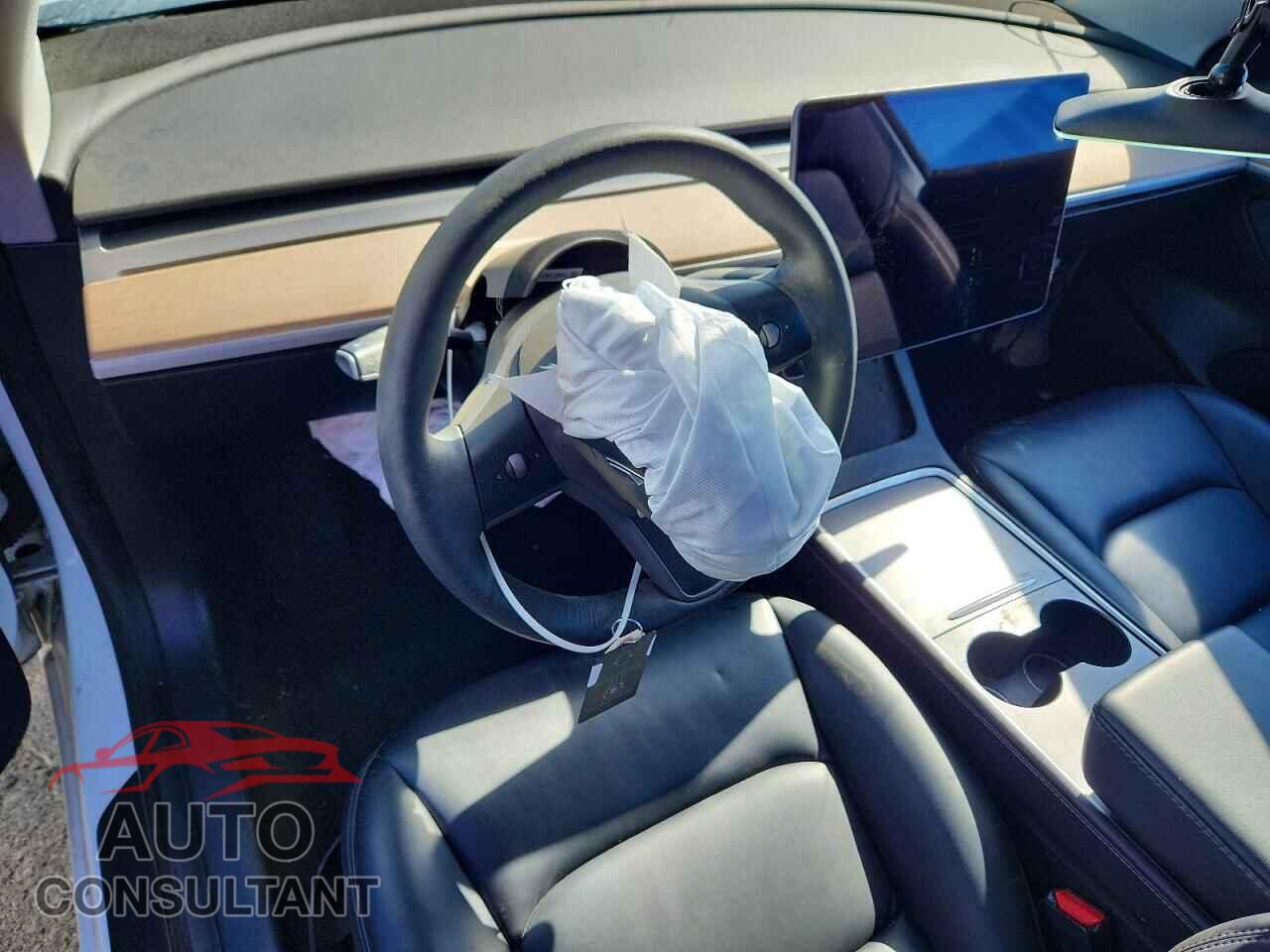 TESLA MODEL 3 2021 - 5YJ3E1EBXMF027647