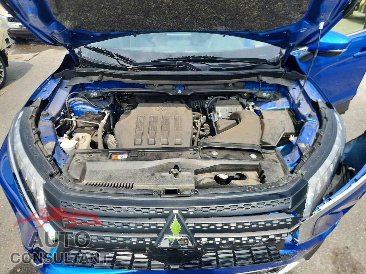MITSUBISHI ECLIPSE 2024 - JA4ATWAA4RZ046410