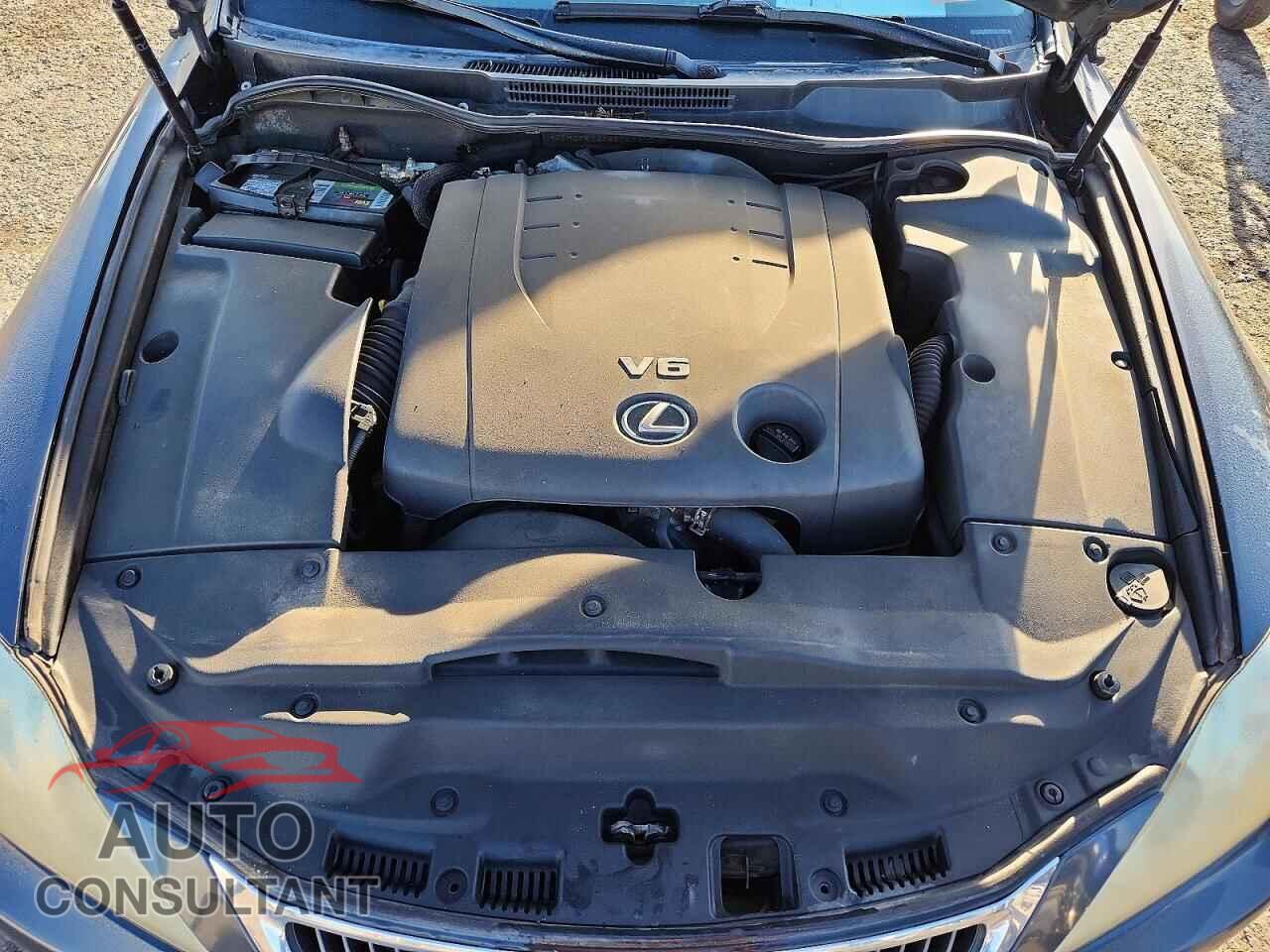 LEXUS IS 2011 - JTHCF5C28B5048100