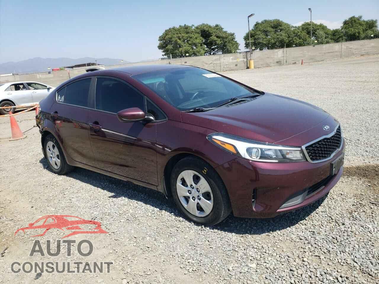 KIA FORTE 2018 - 3KPFK4A70JE206547