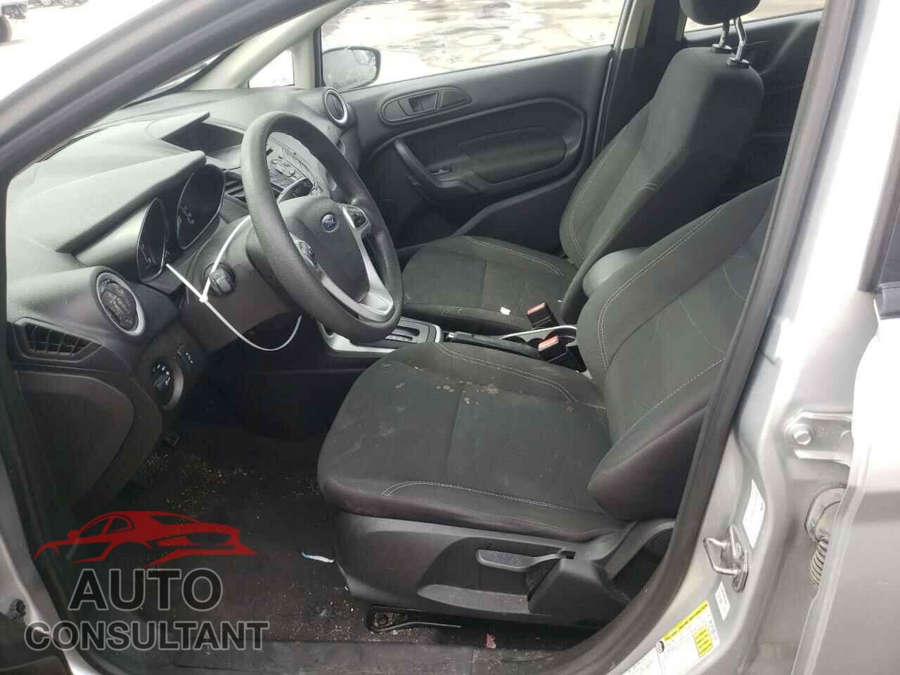 FORD FIESTA 2019 - 3FADP4EJ8KM104537