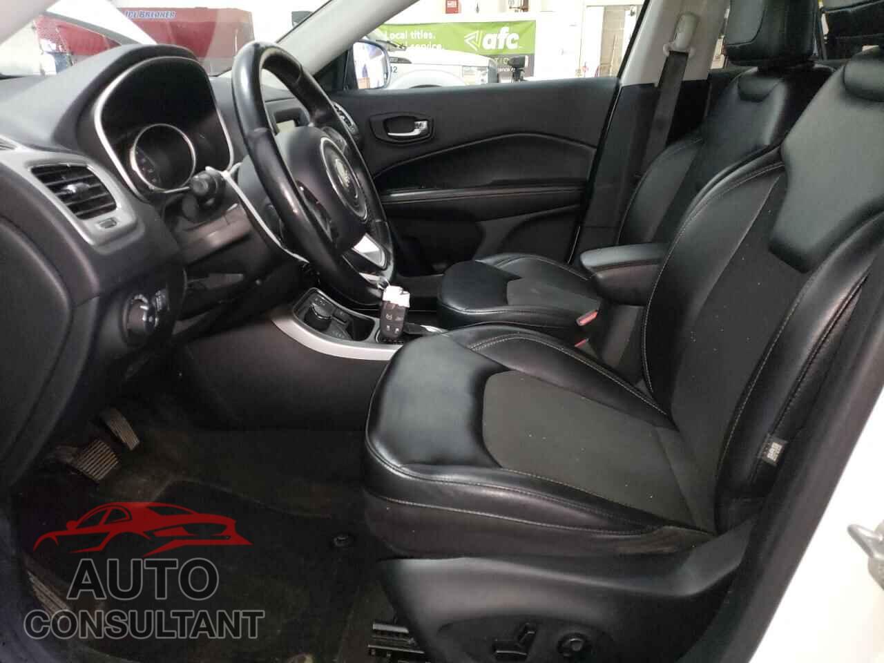 JEEP COMPASS 2019 - 3C4NJDBB9KT729659