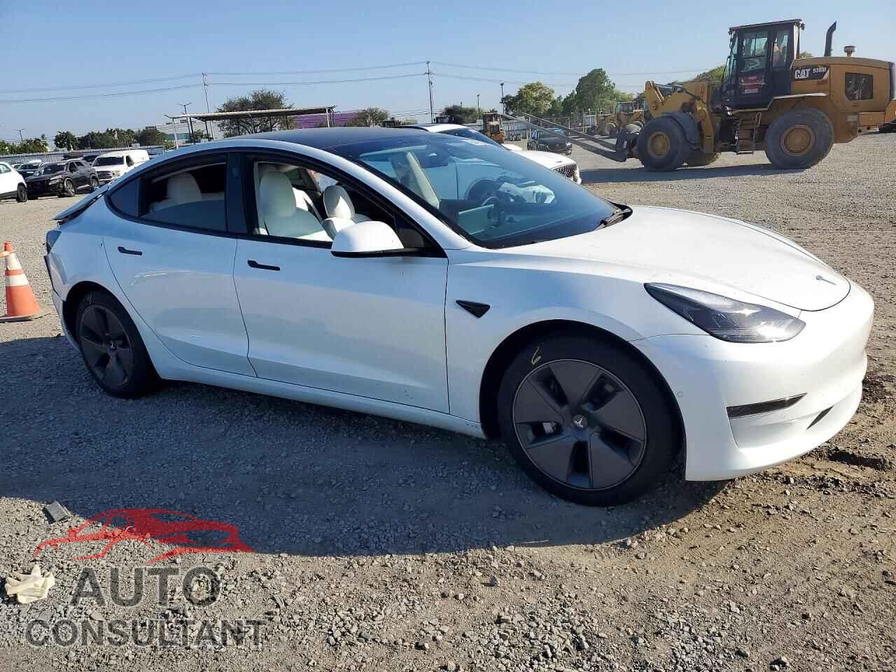 TESLA MODEL 3 2022 - 5YJ3E1EA9NF357661
