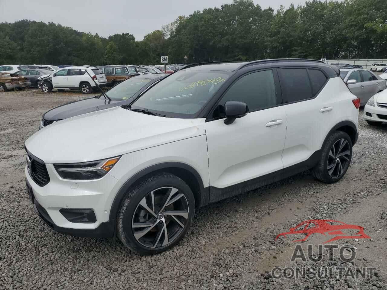 VOLVO XC40 2021 - YV4162UM0M2560720