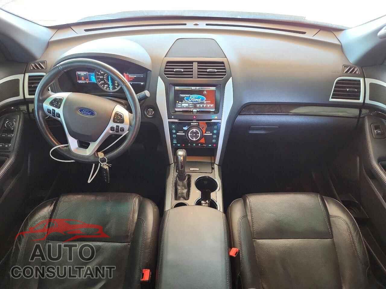 FORD EXPLORER 2015 - 1FM5K7F98FGA14562