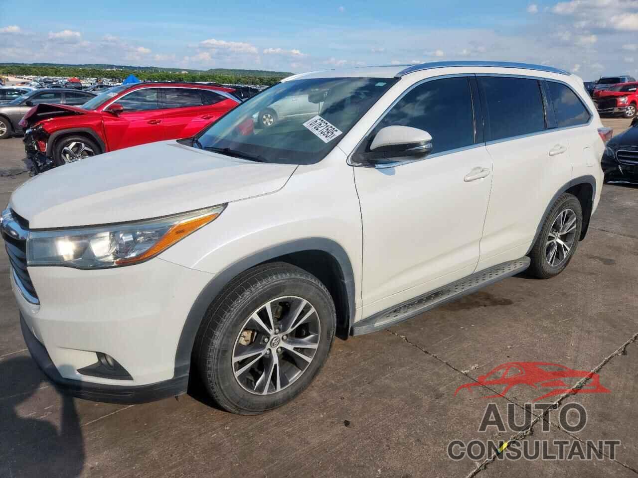 TOYOTA HIGHLANDER 2016 - 5TDKKRFH5GS165862