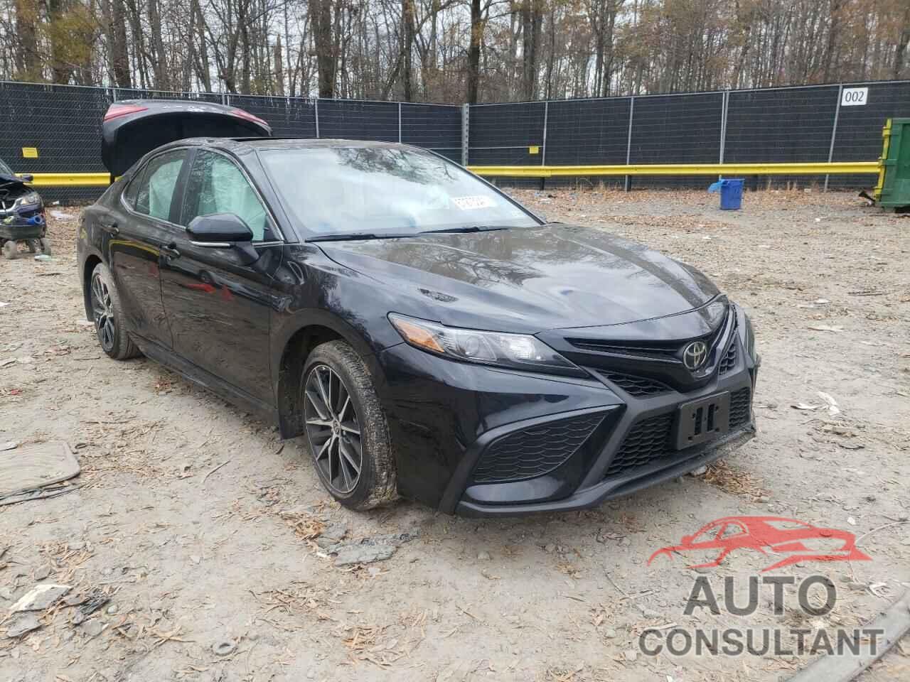 TOYOTA CAMRY 2021 - 4T1T11AK1MU554366