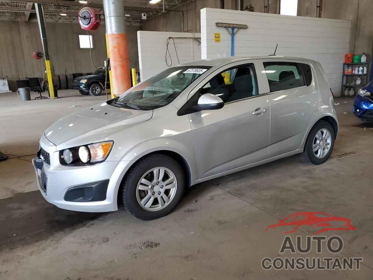 CHEVROLET SONIC 2016 - 1G1JC6SG7G4145296