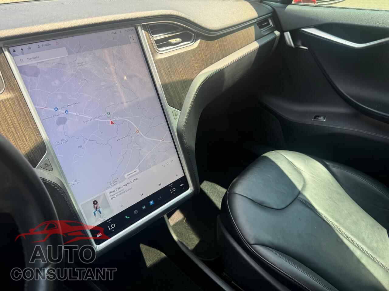 TESLA MODEL S 2013 - 5YJSA1CG5DFP18929