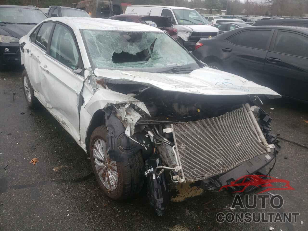 VOLKSWAGEN JETTA 2019 - 3VWC57BU4KM073795