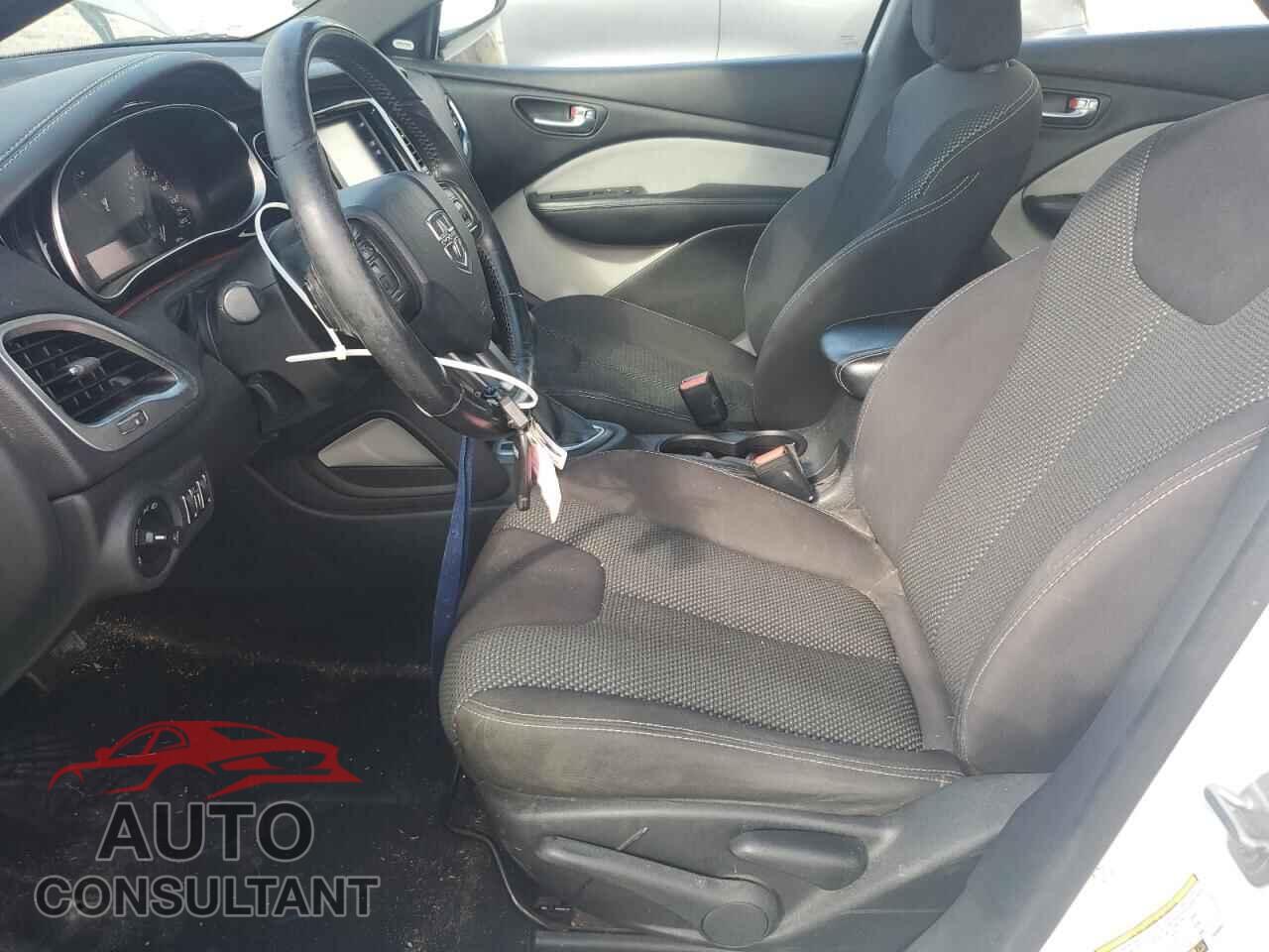 DODGE DART 2015 - 1C3CDFBB0FD200921