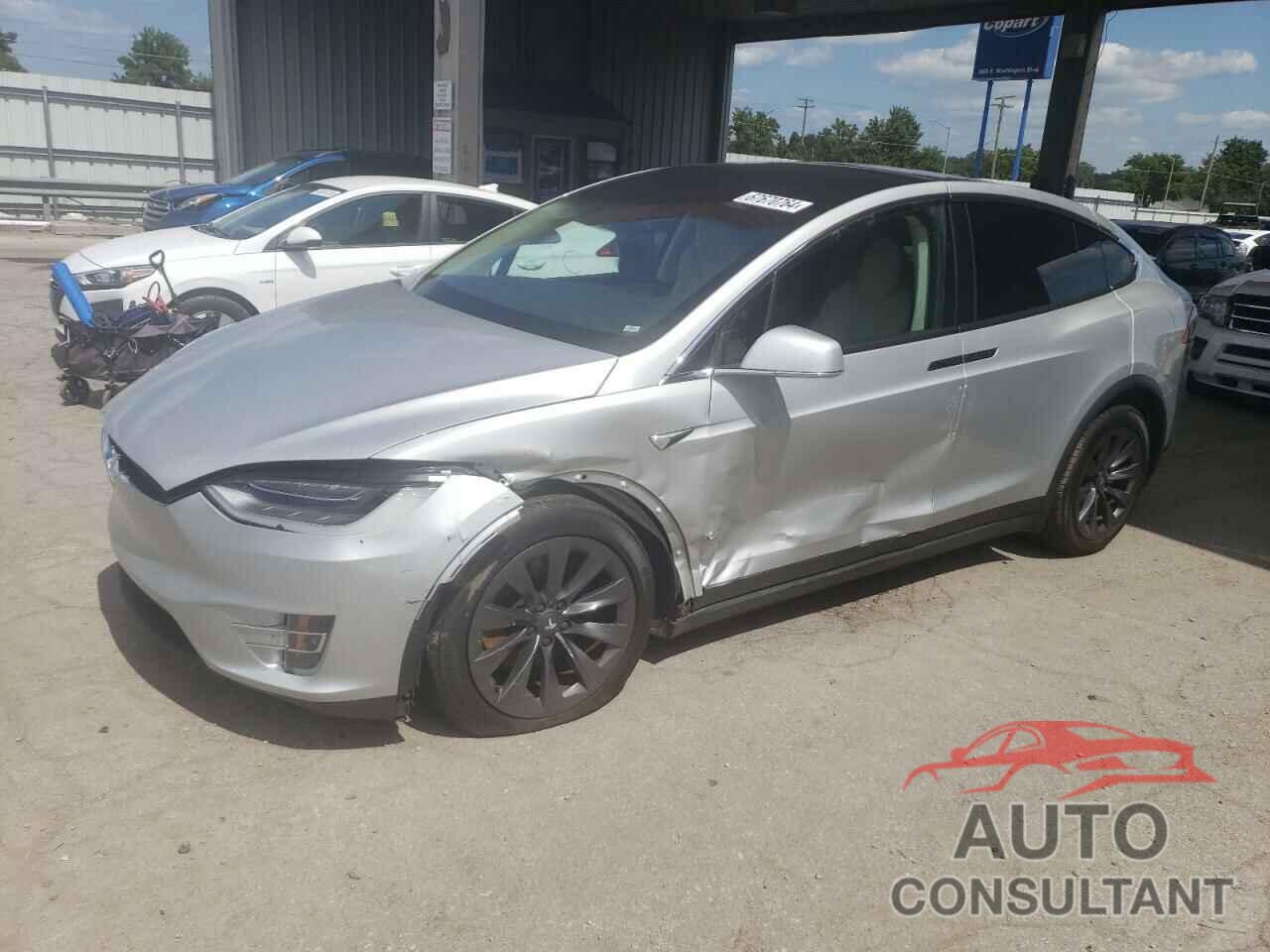 TESLA MODEL X 2018 - 5YJXCDE25JF121066