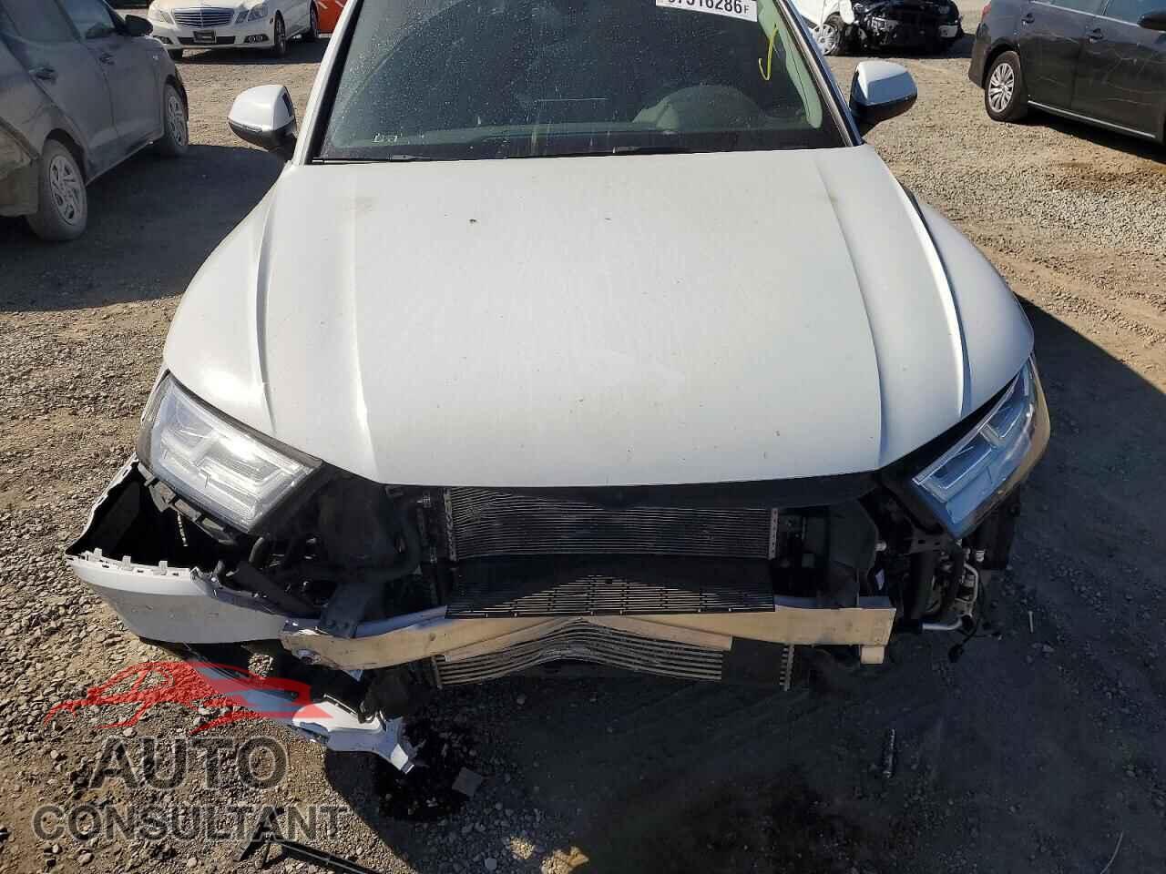 AUDI Q5 2020 - WA1E2AFY5L2075282