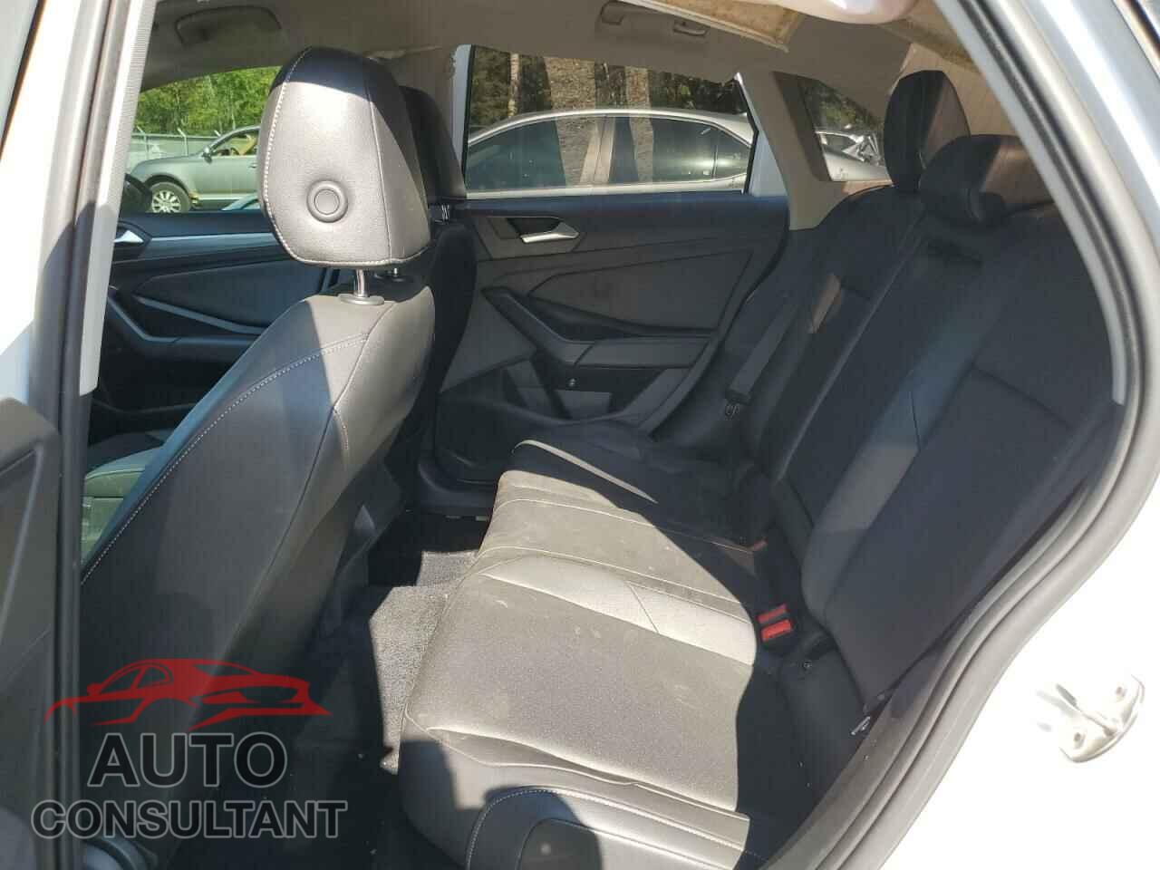 VOLKSWAGEN JETTA 2020 - 3VWEB7BU4LM056501