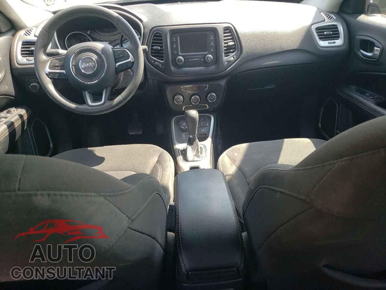 JEEP COMPASS 2018 - 3C4NJDAB4JT457795
