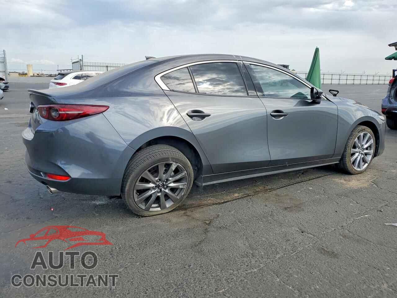 MAZDA 3 2021 - JM1BPADL7M1326067