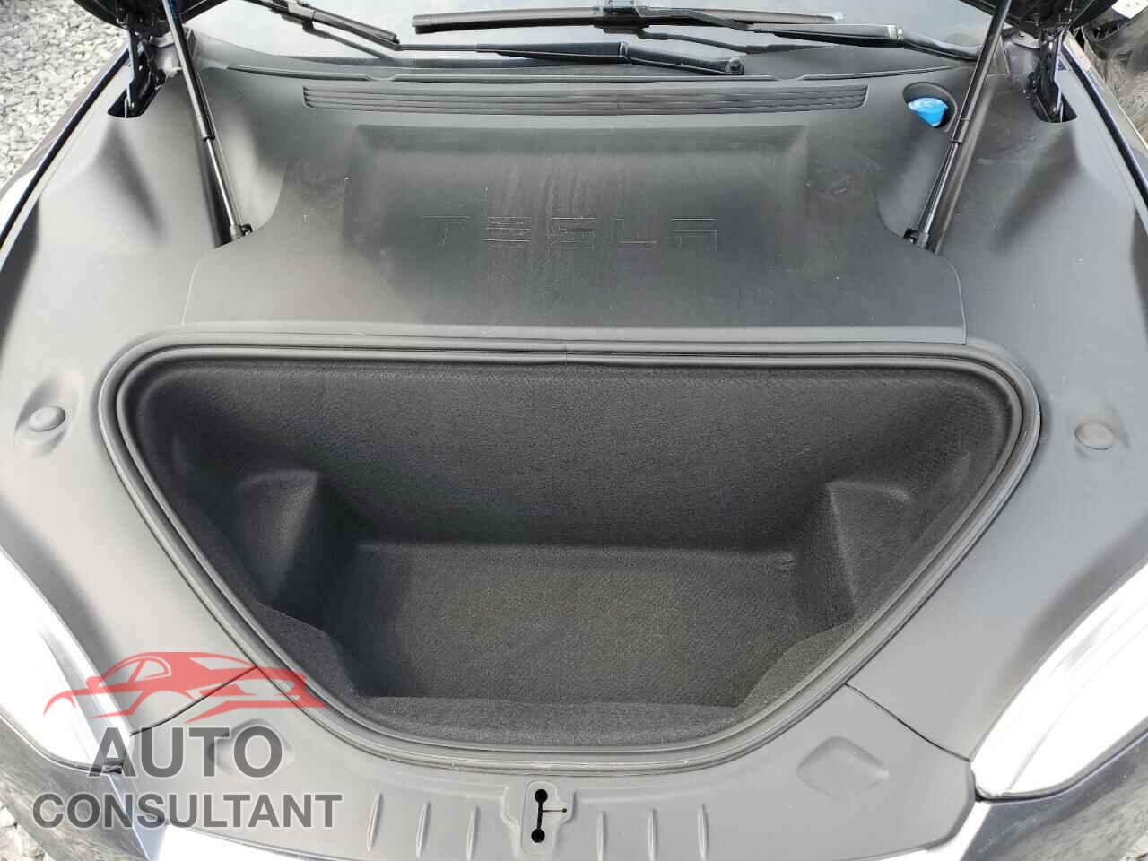TESLA MODEL S 2019 - 5YJSA1E40KF335528