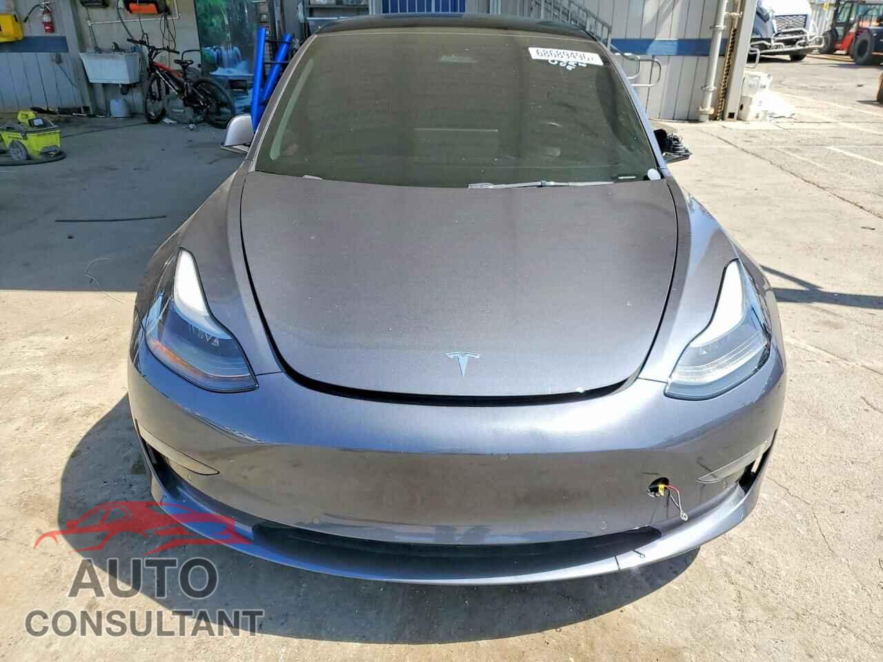 TESLA MODEL 3 2022 - 5YJ3E1EB3NF212768