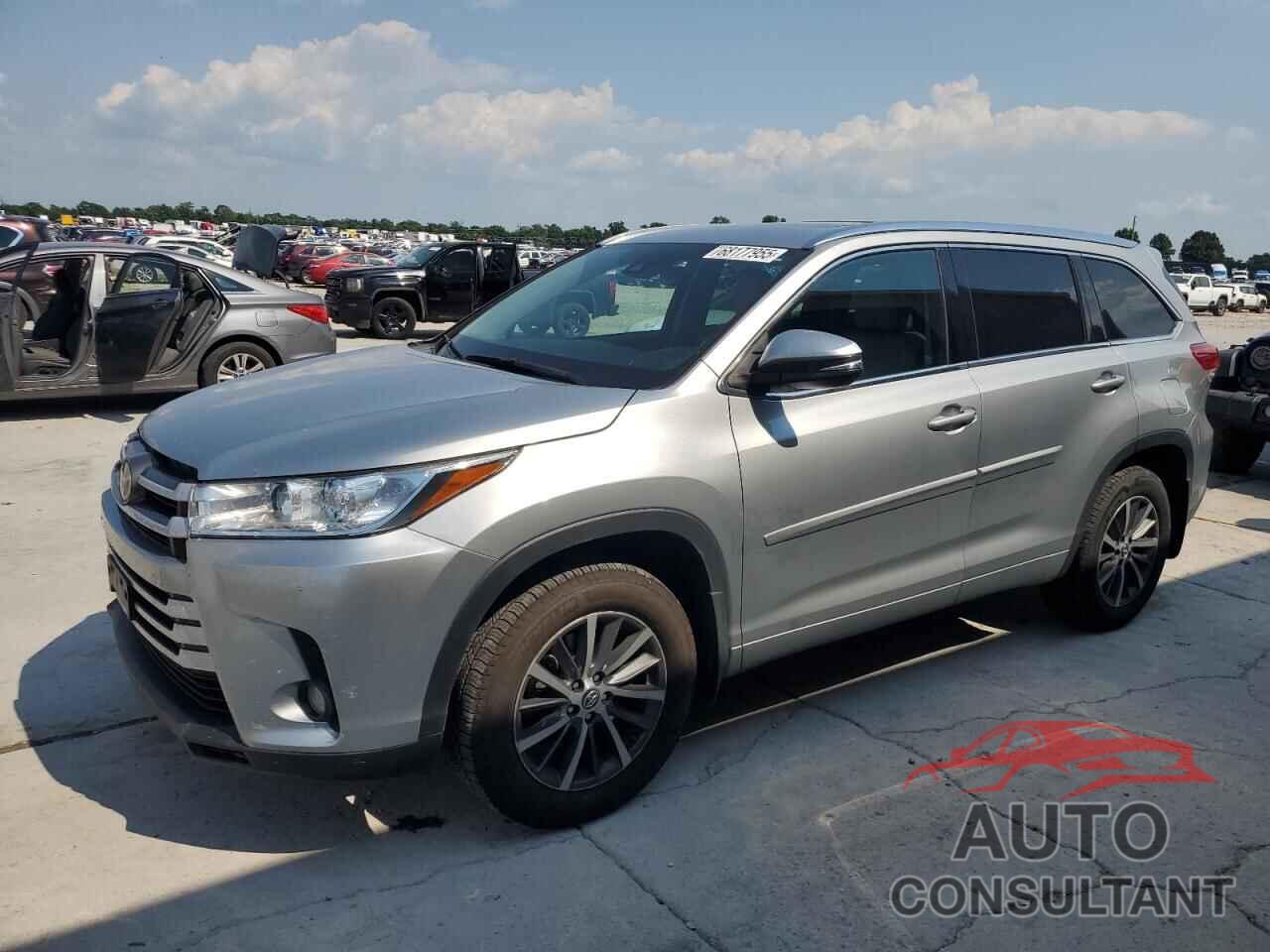 TOYOTA HIGHLANDER 2017 - 5TDJZRFH9HS510545