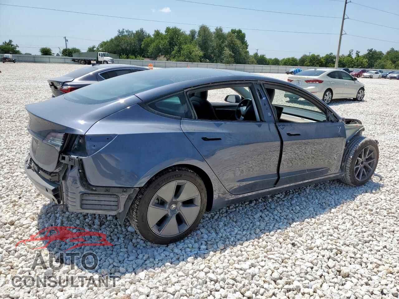 TESLA MODEL 3 2022 - 5YJ3E1EA3NF341939