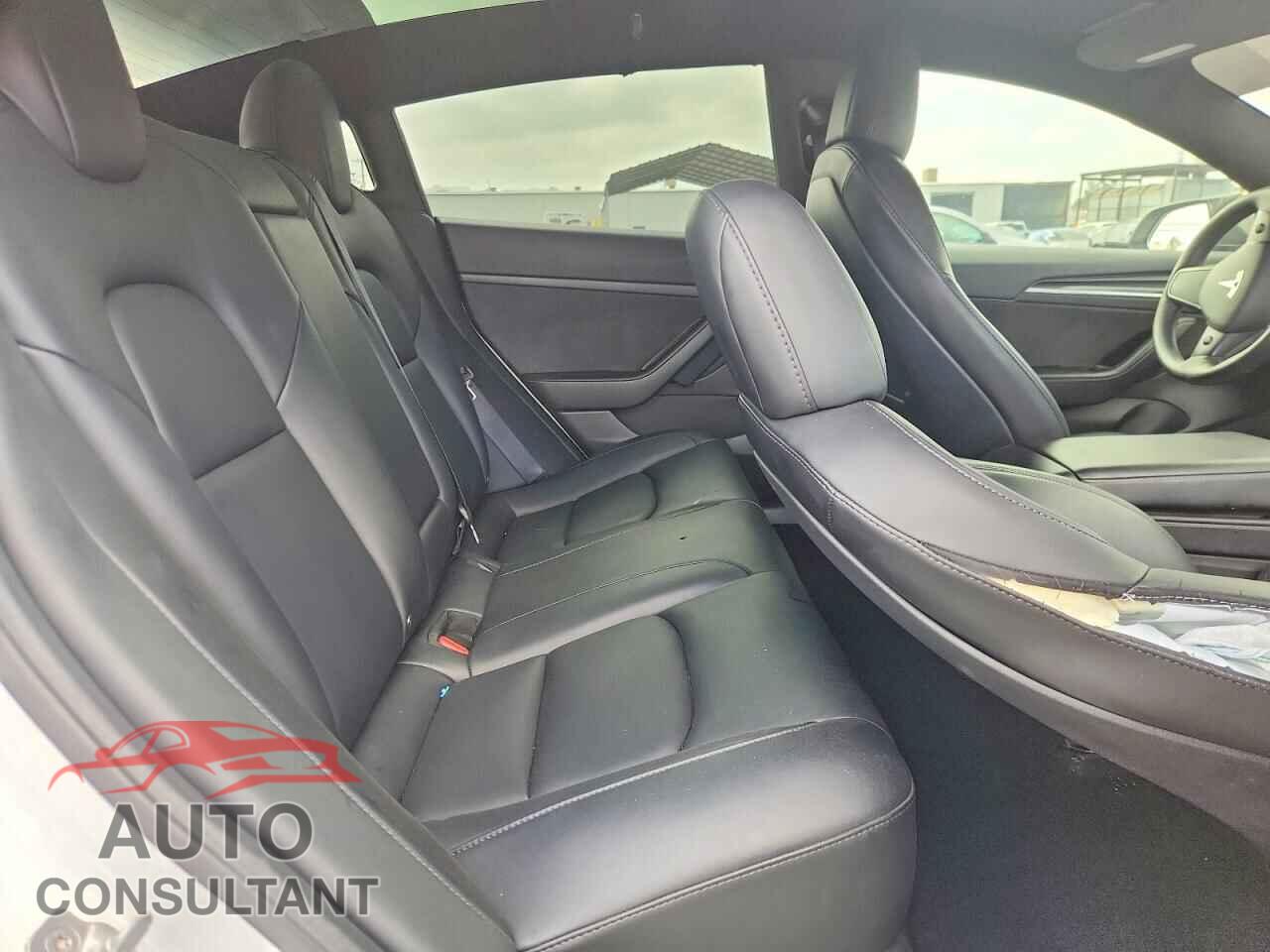 TESLA MODEL 3 2022 - 5YJ3E1EA2NF155177
