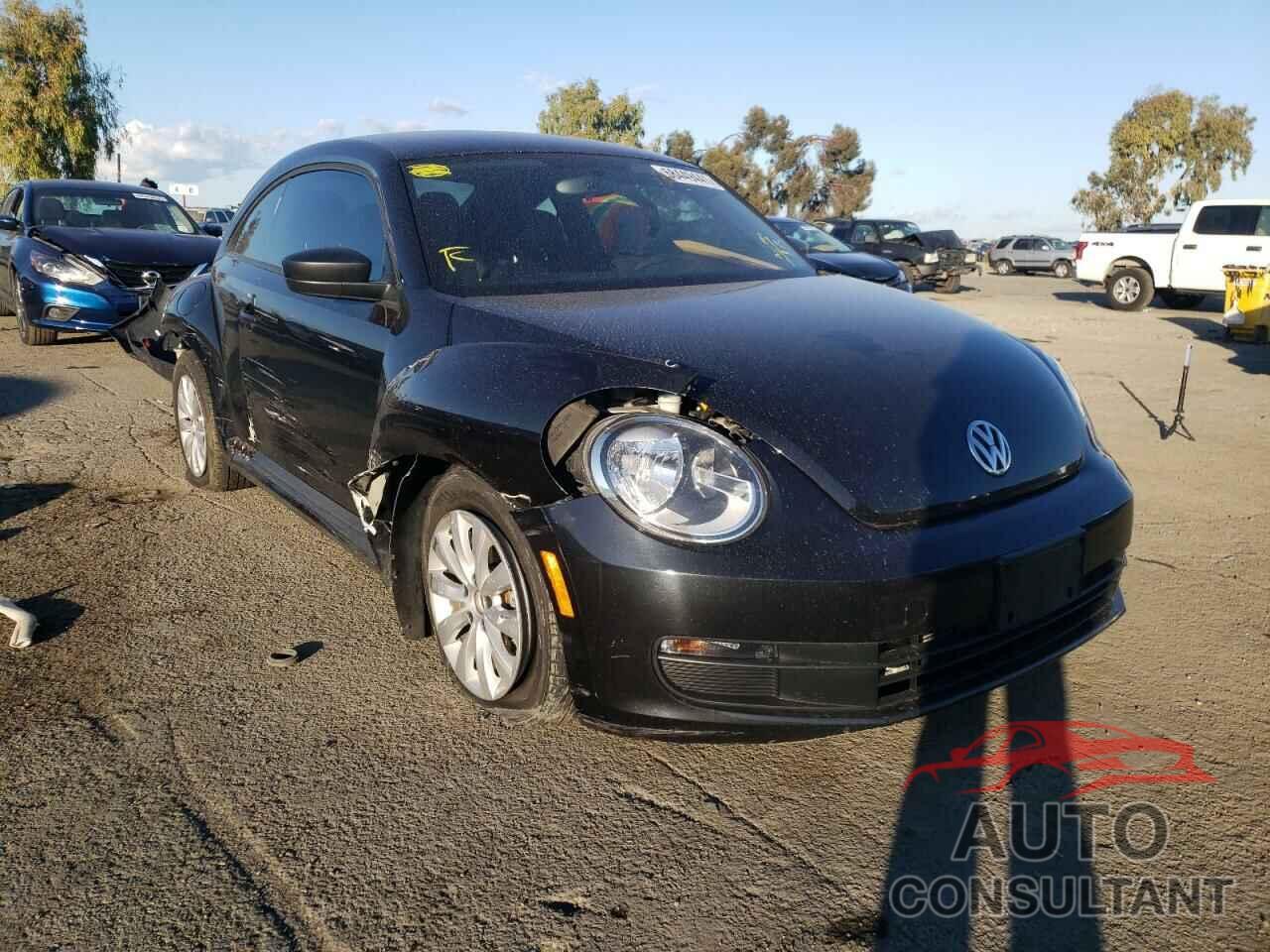 VOLKSWAGEN BEETLE 2016 - 3VWF17AT2GM609474
