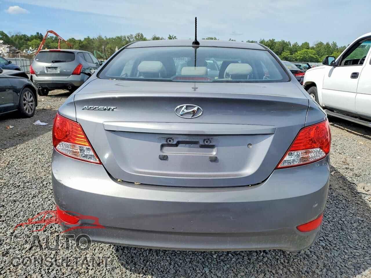 HYUNDAI ACCENT 2014 - KMHCU4AE1EU761375
