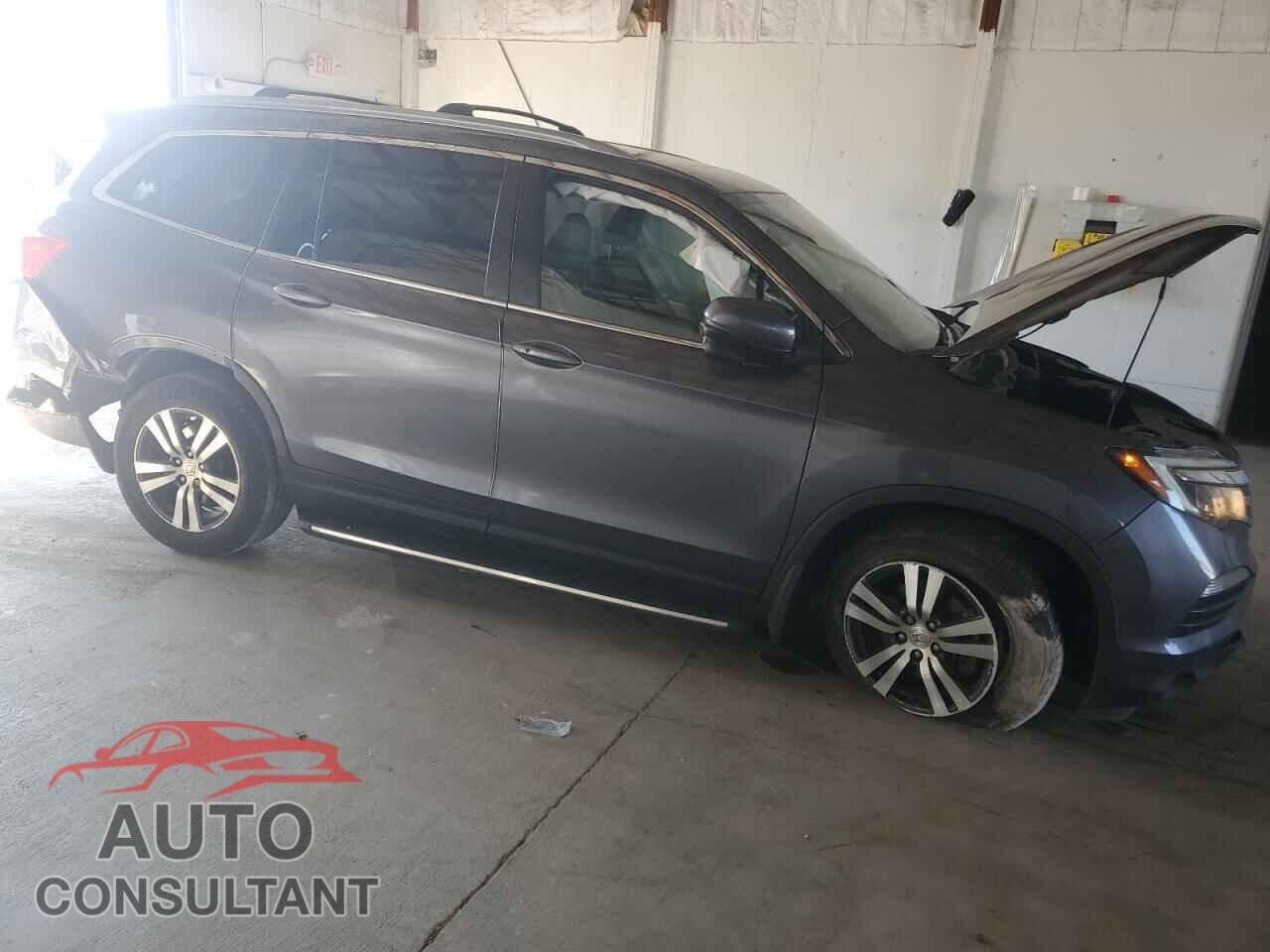 HONDA PILOT 2017 - 5FNYF6H56HB014700
