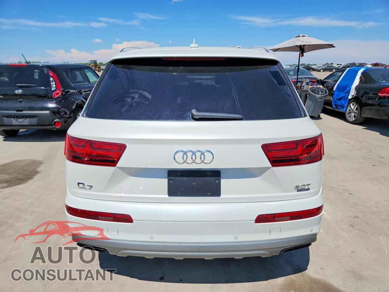 AUDI Q7 2017 - WA1VABF73HD023435