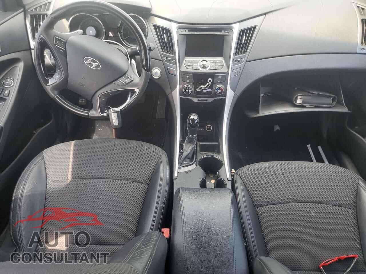 HYUNDAI SONATA 2011 - 5NPEC4AC7BH305255