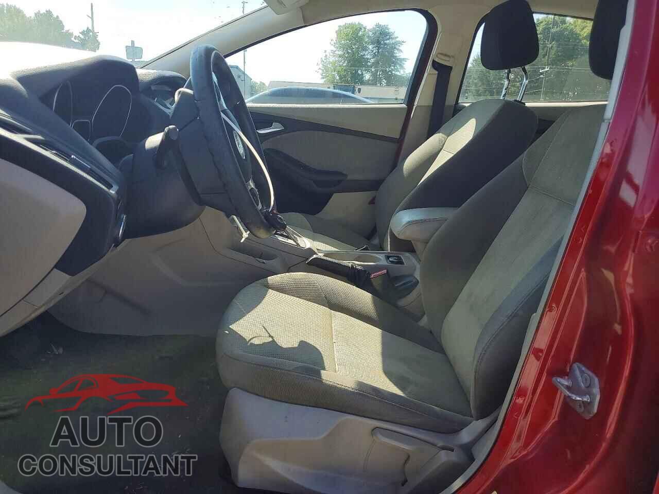 FORD FOCUS 2012 - 1FAHP3F24CL265442