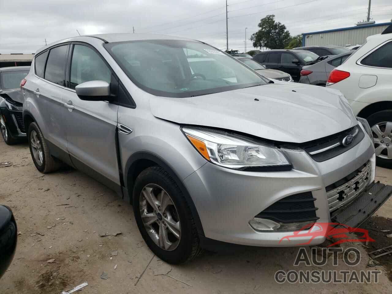 FORD ESCAPE 2016 - 1FMCU0GXXGUC38487