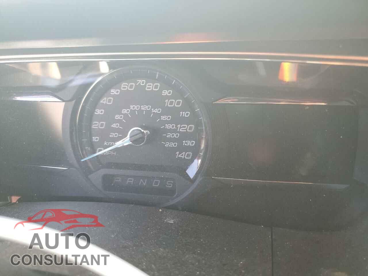 FORD TAURUS 2018 - 1FAHP2E87JG110101