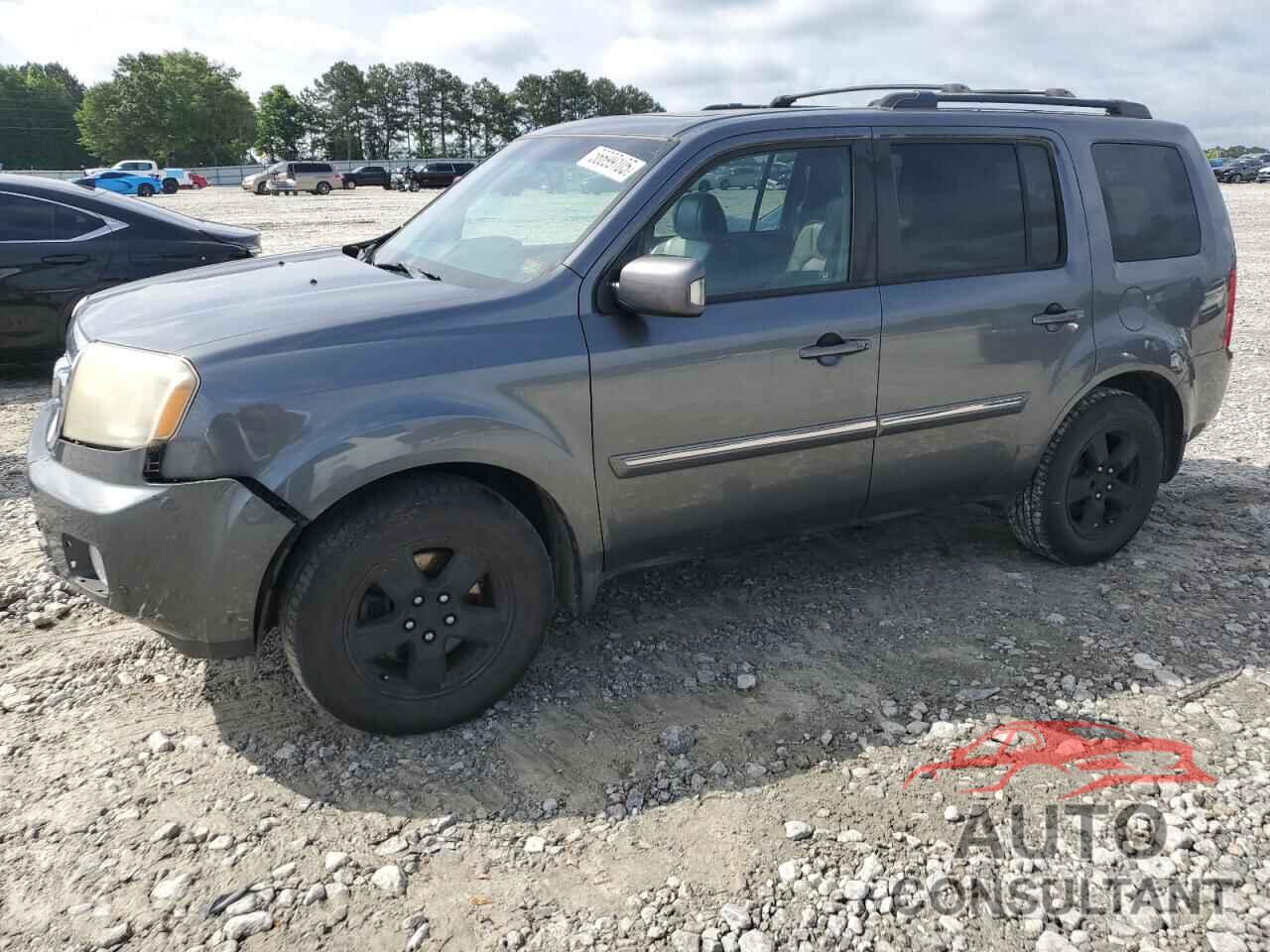 HONDA PILOT 2011 - 5FNYF3H98BB017185
