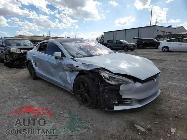 TESLA MODEL S 2017 - 5YJSA1E29HF198466