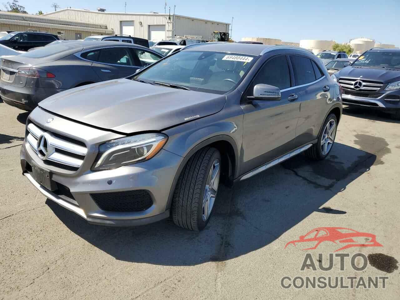 MERCEDES-BENZ GLA-CLASS 2016 - WDCTG4EB4GJ243044