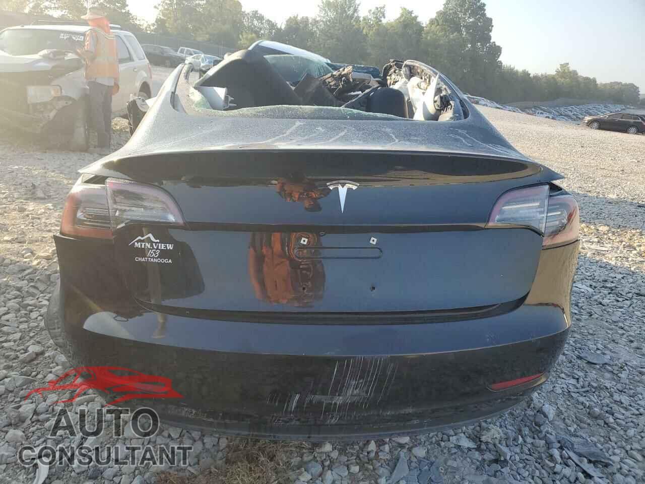 TESLA MODEL 3 2018 - 5YJ3E1EB3JF182469