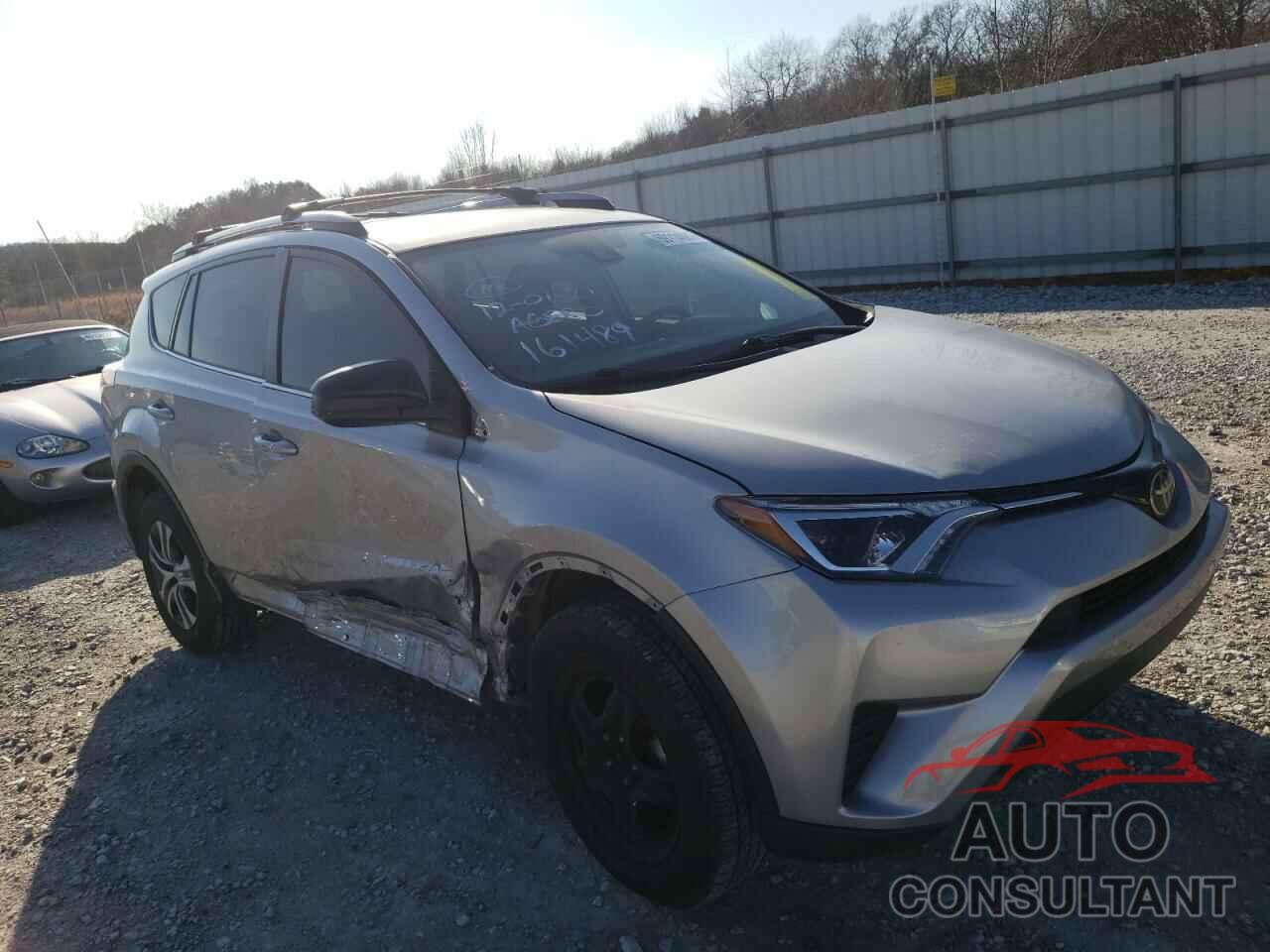 TOYOTA RAV4 2018 - JTMZFREV2JJ161489