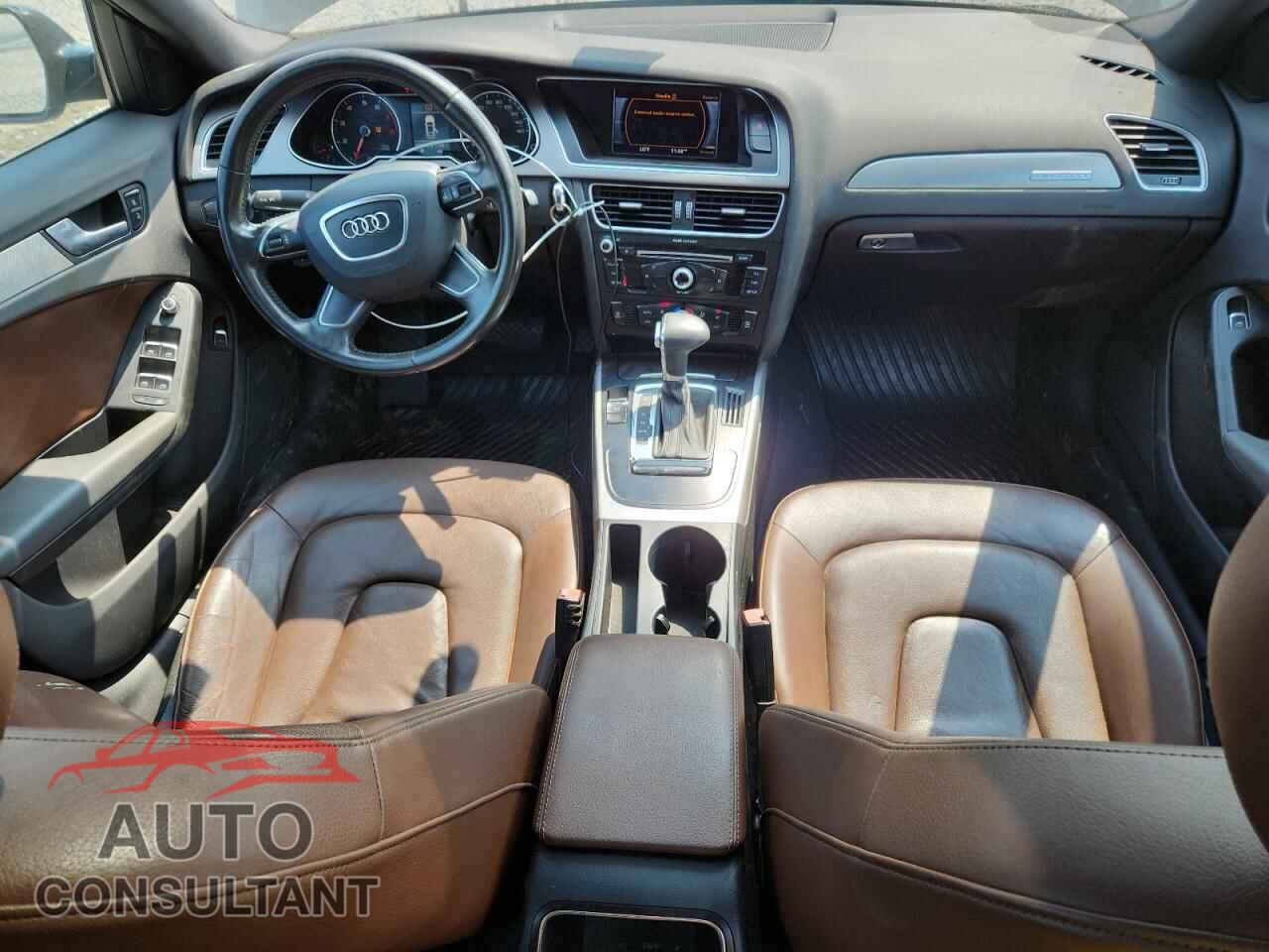 AUDI A4 2013 - WAUBFAFL7DN031976