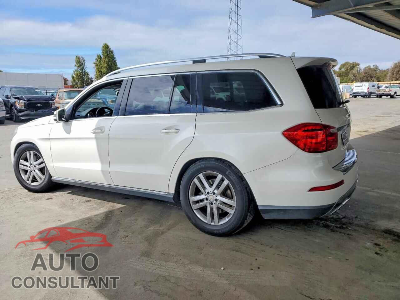 MERCEDES-BENZ GL-CLASS 2016 - 4JGDF2EE8GA678317