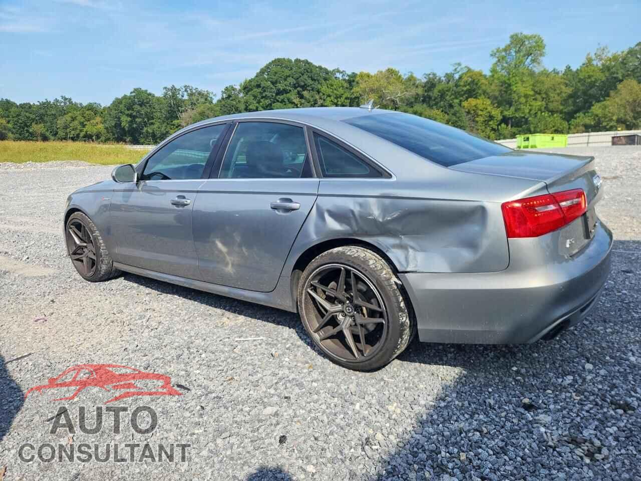 AUDI A6 2013 - WAUJGAFC2DN085646