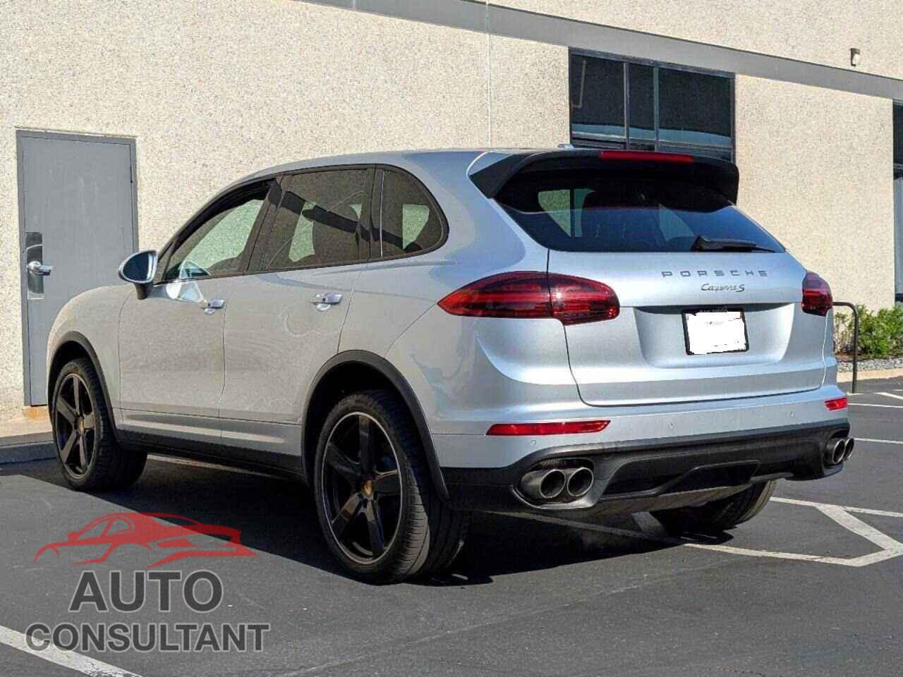 PORSCHE CAYENNE 2016 - WP1AB2A24GLA94076