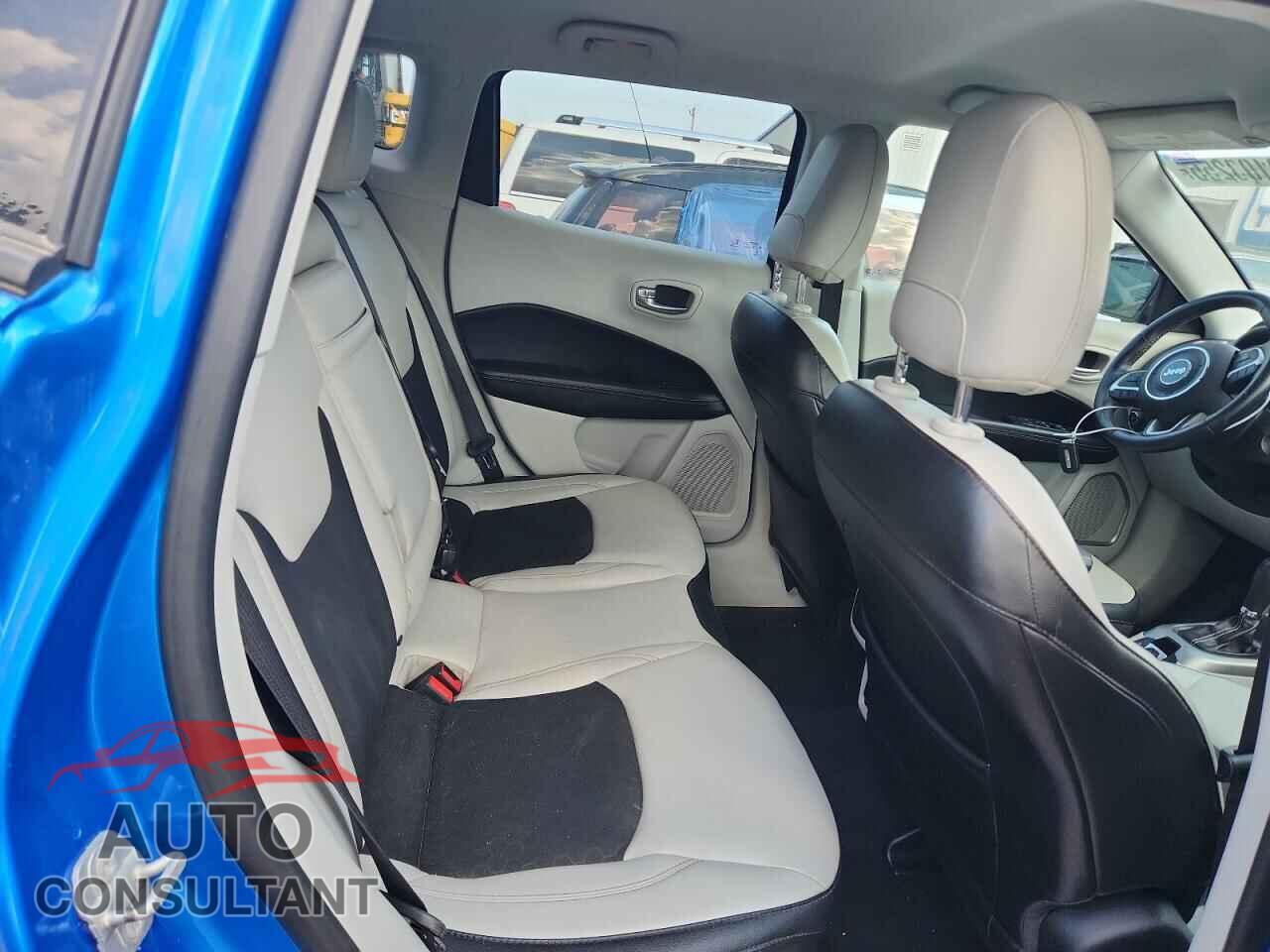 JEEP COMPASS 2018 - 3C4NJDBBXJT402279