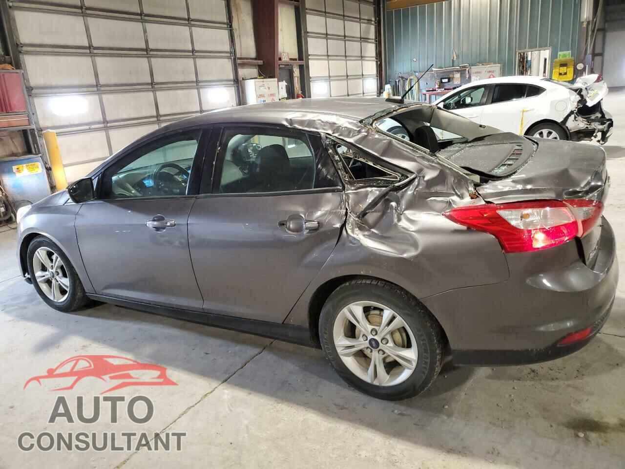 FORD FOCUS 2014 - 1FADP3F28EL437926