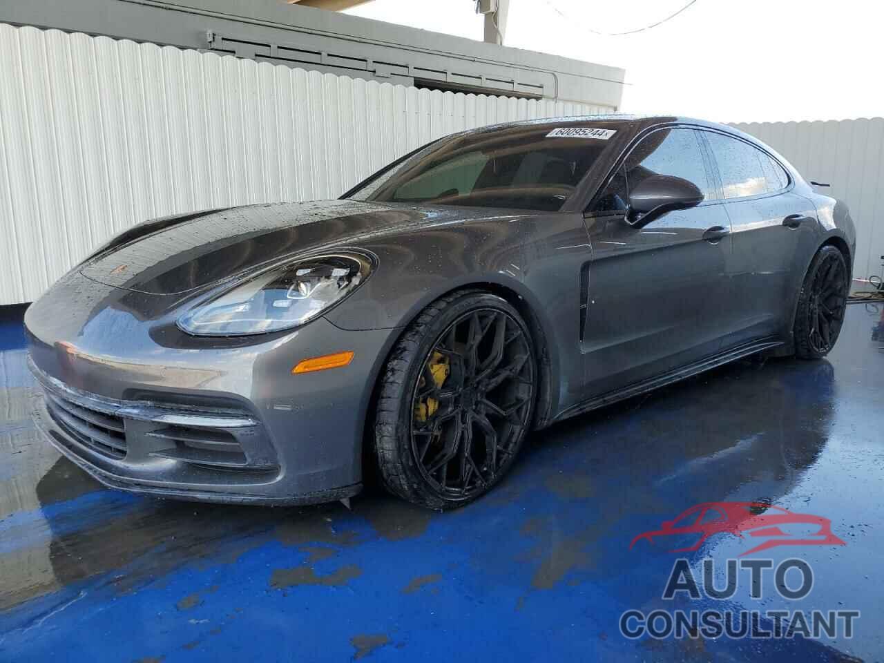 PORSCHE PANAMERA 2017 - WP0AA2A77HL101667