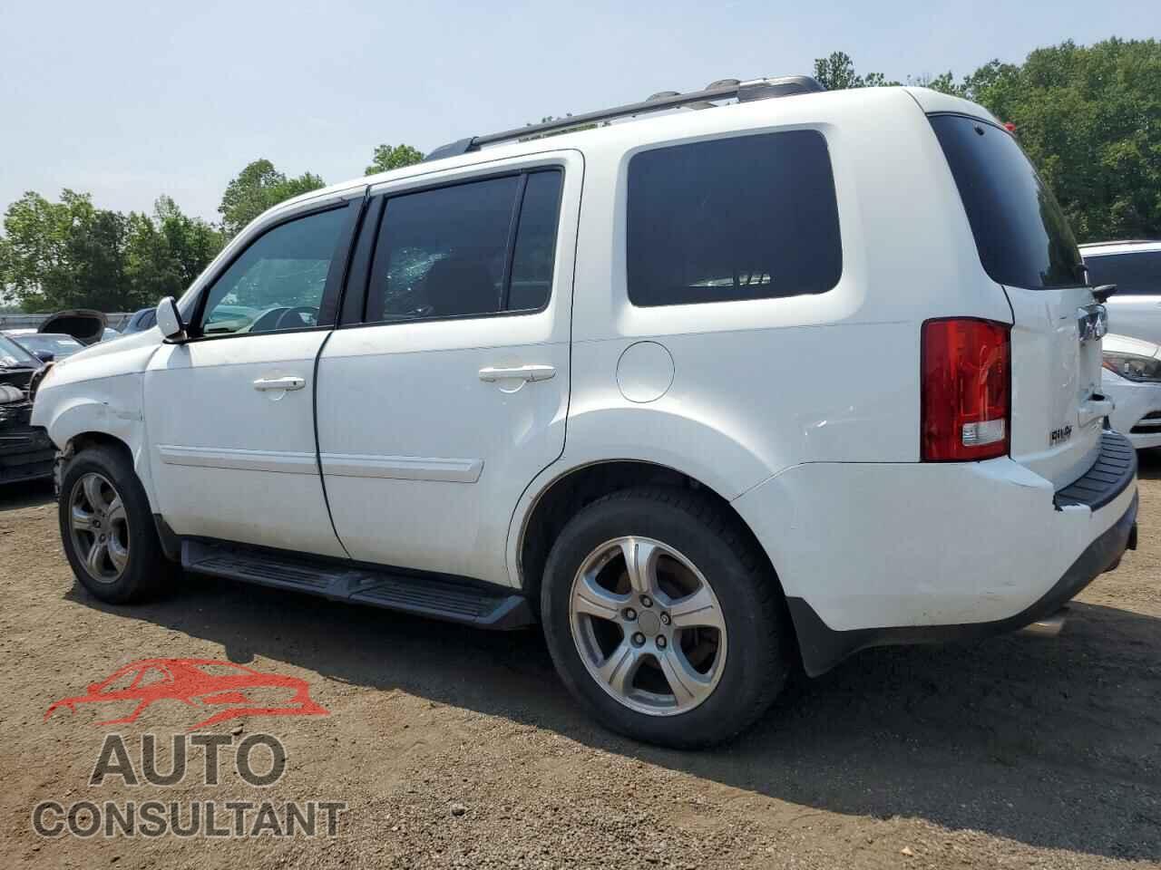 HONDA PILOT 2015 - 5FNYF4H54FB009738