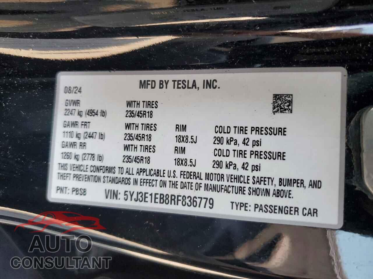 TESLA MODEL 3 2024 - 5YJ3E1EB8RF836779