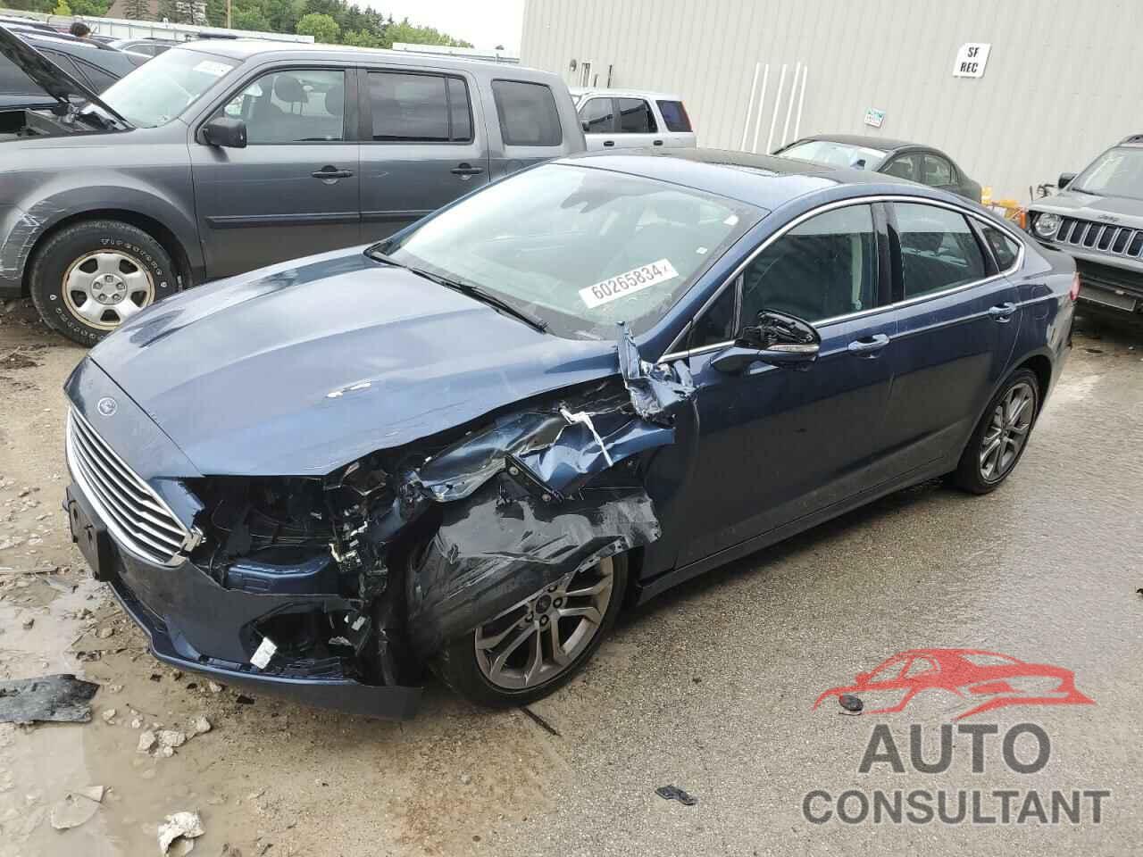 FORD FUSION 2019 - 3FA6P0CD0KR181601