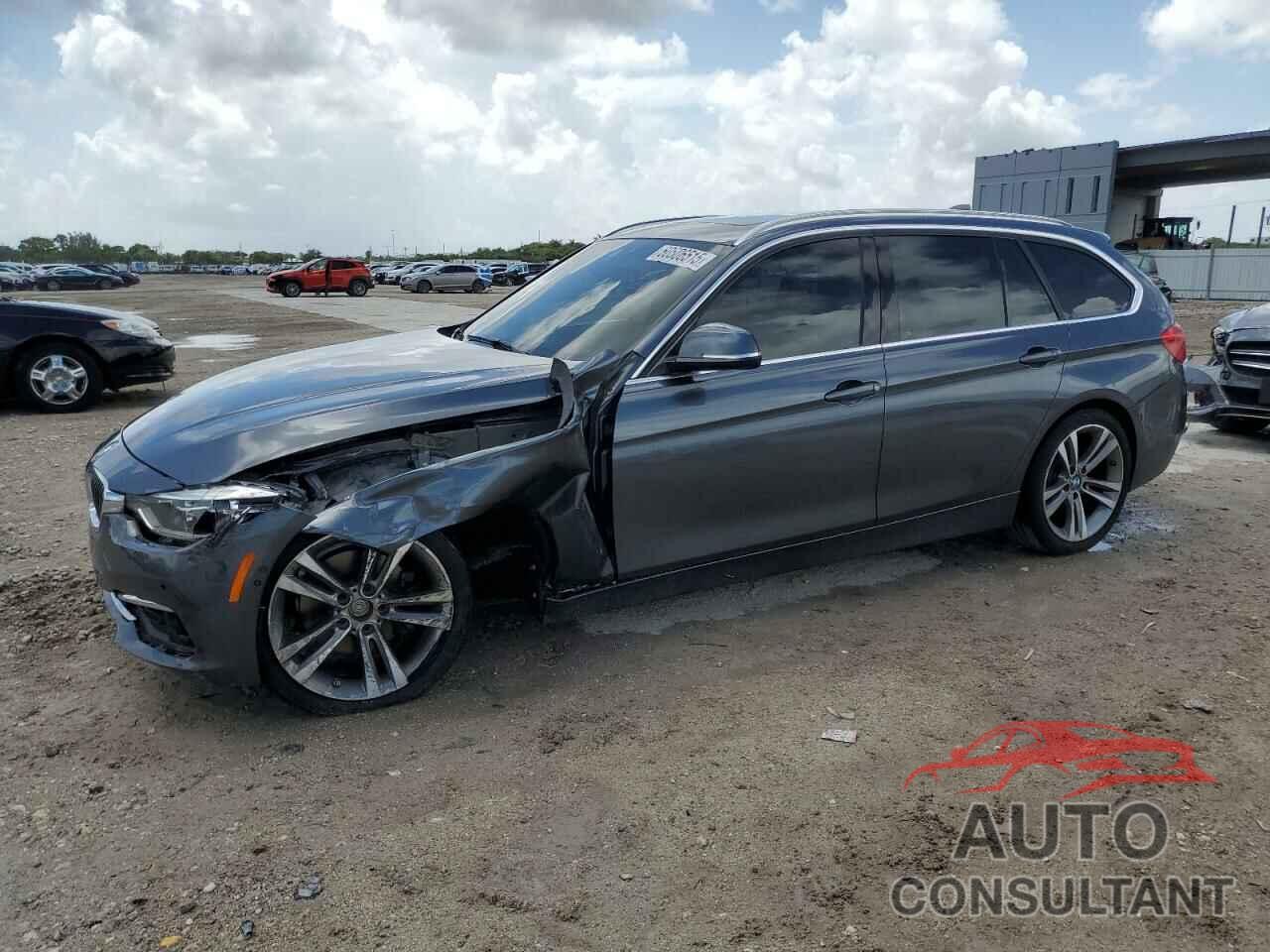 BMW 3 SERIES 2018 - WBA8J1C51JA379516
